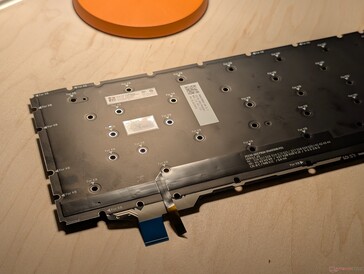 Sajnos az új billentyűzet és akkumulátor kizárólag a Laptop 13 Pro készülékhez tartozik, és nem kompatibilis az eredeti Laptop 13.5 készülékkel