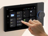 A Xiaomi Smart Central Control Screen Max (képünkön) közösségi finanszírozás előtt áll Kínában. (Kép forrása: Xiaomi)