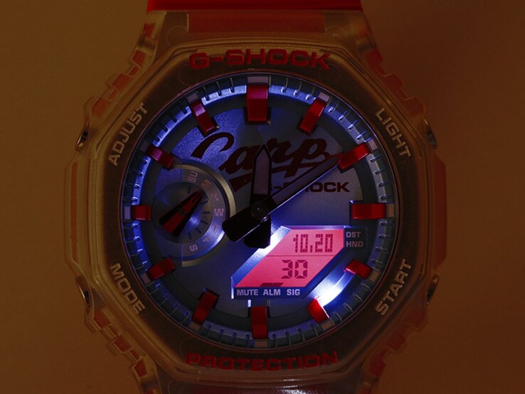 A 2026 Casio G-Shock x Hiroshima Toyo Carp GA-2100X. (Kép forrása: Hiroshima Toyo Carp bolt)
