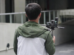 A DJI egy trió nyári kiadást tervezhet, beleértve a régóta pletykált Osmo 360-at, amely itt középen látható. (Kép forrása: via Igor Bogdanov)