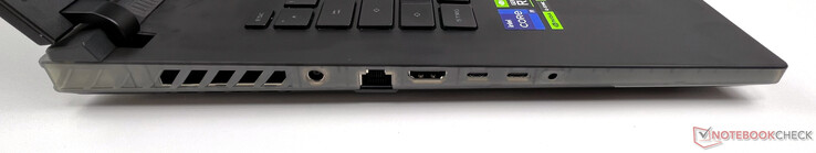 Left: power, 2.5 Gbit LAN, HDMI 2.1, Thunderbolt 4, USB-C, headset
