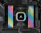 Corsair Vengeance RGB Pro SL DDR4 memória az alaplapon (Kép forrása: Corsair)