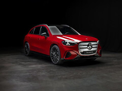 A 2026-os Mercedes GLC szervizelhető akkumulátorral érkezik. (Kép forrása: Mercedes-Benz)