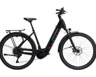 E-Power Trekking 28 PX8 RD Wave: Erőteljes e-bike teljes körű felszereltséggel