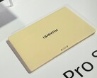 A Huawei Matepad Pro S sárga színváltozatban
