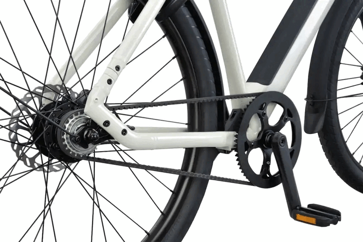 A Raleigh One Gates karbon szíjhajtással rendelkezik az alacsony karbantartási igényű és zsírmentes működés érdekében (Kép forrása: Raleigh)