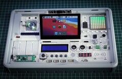 Az új CrowPi 3 platformot a Raspberry Pi 5 hajtja (Kép forrása: Elecrow)