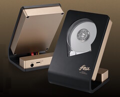 A Buffalo limitált kiadású &quot;Skeleton Hard Disk&quot; merevlemezzel emlékezik meg 50. évfordulójáról. (Kép forrása: Buffalo)
