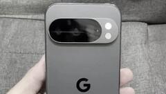 Annak ellenére, hogy az állítólagos teleobjektív kamera, a Pixel 10 még mindig hiányzik sok funkciót találtak a Pixel 10 Pro (Kép forrása: Mystic Leaks)