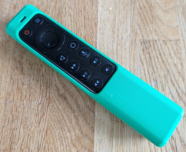 Az Nvidia Shield tokkal nem kell szuperragasztóhoz nyúlni, mivel Netflix gombbal vagy anélkül is nyomtatható (Kép forrása: Notebookcheck)