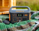 Az új Jackery Explorer 500 v2 várhatóan vékonyabb lesz, mint az eredeti modell (a képen). (Kép forrása: Jackery)