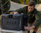 A Bluetti Apex 300 hordozható erőmű maximális teljesítménye 3.840 W (Kép forrása: Bluetti)