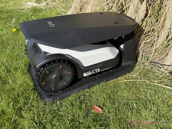 Eufy C15 a garázsában