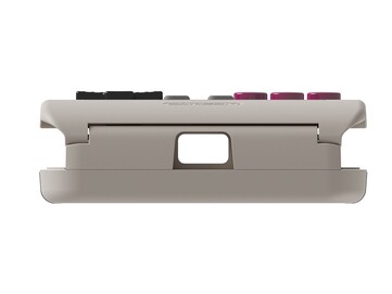 A telefon továbbra is tölthető az alján lévő kivágáson keresztül. (Kép forrása: GameSir)