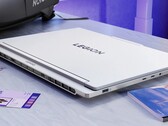Lenovo Legion 7i 16 Gen 10 jön ez alig 2 kg alatt, miközben kínál Arrow Lake-HX processzor opciók (Kép forrása: Lenovo)