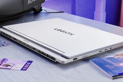 Lenovo Legion 7i 16 Gen 10 jön ez alig 2 kg alatt, miközben kínál Arrow Lake-HX processzor opciók (Kép forrása: Lenovo)