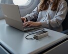 Lenovo 140W-os laptop Power Bank (képen) már kiszúrta az Amazon US. (Kép forrása: Lenovo)