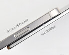 A Vivo X Fold5 zárt állapotban körülbelül 9,2 mm vastagnak tűnik. (Kép forrása: Vivo)