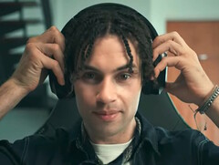 A Razer Project Motoko headset két kamerával és Snapdragon SoC-vel rendelkezik a kijelző nélküli AI interakciókhoz. (Kép forrása: Razer)