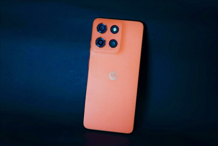 Motorola Moto G15 felülvizsgálat