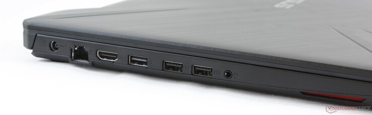 Left: AC adapter, Gigabit RJ-45, HDMI 2.0, USB 2.0 Type-A, 2x USB Type-A 3.1 Gen. 1, 3.5 mm combo audio
