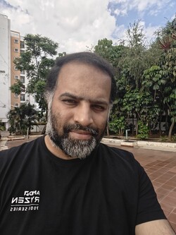 32 MP-es szelfi fényképezési módban
