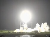 Kép a Falcon 9 rakétáról indításkor (Kép forrása: NASA; vágott kép)