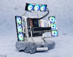 Az InWin legújabb játék PC tokja a hardvert állítja ki (Kép forrása: InWin)