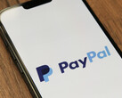 A PayPal (a képen látható logó) felhasználói mostantól azonnali fizetéseket végezhetnek a ChatGPT-n keresztül (Kép forrása: Marques Thomas - Unsplash)