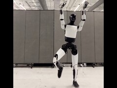 A Tesla Optimus bemutatja táncmozdulatait, hogy demonstrálja a 