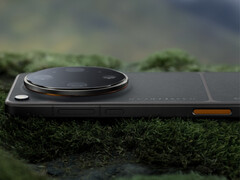 A Find X9 Ultra masszív kameraházzal rendelkezik.