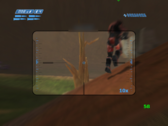 A Halo Combat Evolved online többjátékos módja egy Anbernic RG35XX H-n fut egy 23 fős Blood Gulch-meccsen.