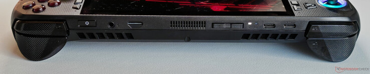 Felső: bekapcsológomb (ujjlenyomat-olvasóval), 3,5 mm-es sztereó, microSD-kártyaolvasó, hangerő, USB-C 3.2 Gen.2 (10 Gbps, DisplayPort 2.1, Power Delivery 3.0), USB-C 4.0 (40 Gbps, DisplayPort 2.1, Power Delivery 3.0)