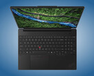 A ThinkPad P16s i Gen 5 felülről nézve.