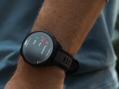 Megérkezett a Garmin Forerunner 165 okosóra 22.26-os verziójú szoftverjavítója. (Kép forrása: Garmin)