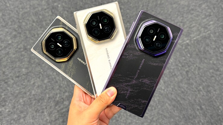 A Huawei Mate XT2 három színben és akár 2 TB-os tárhellyel kapható.