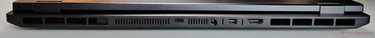 Hátul: USB-C 4.0 (40 GBit/s, DisplayPort 2.1 iGPU-n keresztül, 140W Power Delivery), tápegység, Mini-DisplayPort 2.1 (dGPU-n keresztül, DP40/UHBR10, VRR/G-Sync), HDMI 2.1 (dGPU-n keresztül, 48 GBit/s, HDCP 2.3, VRR/G-Sync)