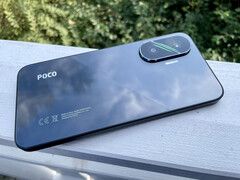 A Xiaomi Poco F7 egy 50 MP-es fő kamerával és egy 8 MP-es ultraszéles látószögű kamerával rendelkezik. (Kép forrása: Notebookcheck)