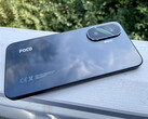 A Xiaomi Poco F7 egy 50 MP-es fő kamerával és egy 8 MP-es ultraszéles látószögű kamerával rendelkezik. (Kép forrása: Notebookcheck)