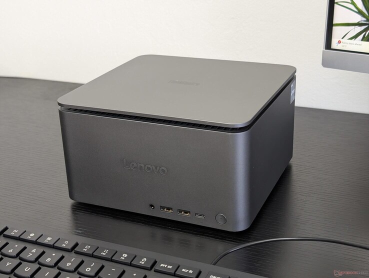 A ThinkCentre Neo egy régebbi generációját vizsgáltuk, és többnyire elégedettek voltunk a rendszerrel.