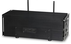 A Quiet PC az Intel NUC 14 Pro+ komponenseket az Akasa Turing RC Pro tokban helyezi el. (Kép forrása: Quiet PC)