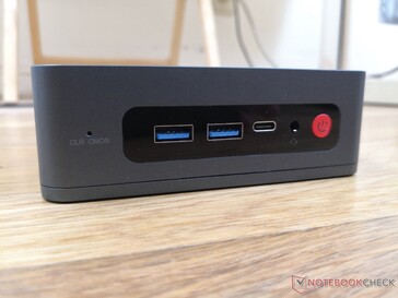 Front: USB-A 3.0, USB-C w/ DisplayPort, 3.5 mm combo audio, Power button