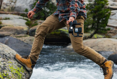 A GoPro Fluid Pro AI Gimbal akár 400 gramm (0.88 lbs) hasznos terhelést is képes támogatni (Kép forrása: GoPro)