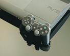 A Sony 2009. szeptember 1-jén dobta piacra a PlayStation 3 Slim konzolt.