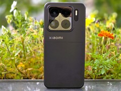 A Xiaomi 15S Pro a 2025-ös év egyik legjobb okostelefonja. (Kép forrása: Marcus Herbrich)