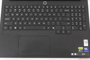 IdeaPad-szerű betűtípus és billentyűzetburkolat-formázás
