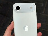 A Apple iPhone 17 Air a modern okostelefonok egyik legkisebb akkumulátorával rendelkezhet (Kép forrása: @MajinBuOfficial)