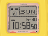 A Casio Baby-G BGD-10KPM-7 közel négyzet alakú digitális számlappal rendelkezik, amelyen egész sok információ jelenik meg.
