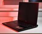 18 hüvelykes laptopok: Ez a kategória nem csak a játékok és az olyan eszközök számára kell, hogy legyen, mint a képen látható MSI Raider A18: MSI Raider A18 (kép forrása: Benjamin Herzig/Notebookcheck)