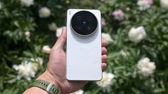 A Zeiss márkájú zászlóshajó 2026 végén indulhat először LOFIC érzékelővel, hasonlóan a Xiaomi 17 Ultra-hoz.